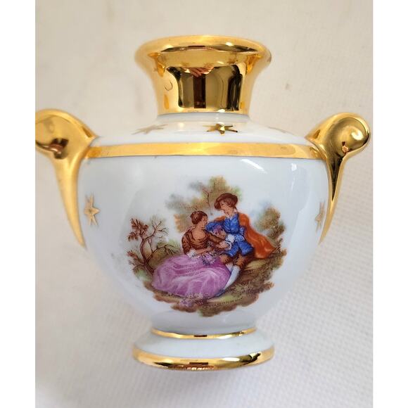 SMALL DECORATIVE VASE-LIMOGES-FRANCE-Porcelain-White-Gold Trim-Couple Image-Sml - Picture 7 of 11